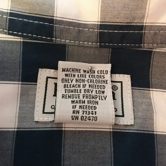 L.L. Bean  Men's Long Sleeve Large Casual Shirt - Picture 5 of 5